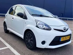 Gebruikt 2012 Toyota Aygo Cool Hatchback | € 2.250 (Super prijs)
