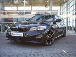 Zwart Gebruikt 2022 BMW 330e M Sport Stationwagen | € 32.799 (Super prijs)