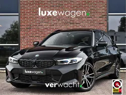 Zwart Gebruikt 2023 BMW 320e M Sport Stationwagen | € 42.900 (Duur)
