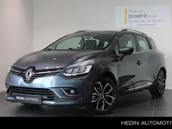 Titaniumgrijs Gebruikt 2019 Renault Clio GrandTour Intens Stationwagen | € 9.995 (Eerlijke prijs)