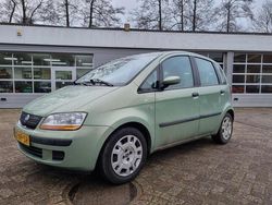 Groen Gebruikt 2004 Fiat Idea Dynamic MPV | € 999 (Eerlijke prijs)