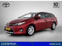 Rood Gebruikt 2014 Toyota Auris Hybrid Stationwagen | € 12.900 (Eerlijke prijs)