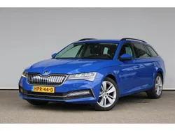 Blauw Gebruikt 2020 Skoda Superb Business Line Stationwagen | € 20.900 (Super prijs)