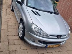 Zilver Gebruikt 2005 Peugeot 206 Quiksilver Stationwagen | € 2.495
