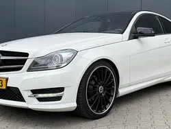 Wit Gebruikt 2011 Mercedes C180 AMG line Coupé | € 13.495 (Eerlijke prijs)