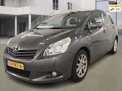 Grijs Gebruikt 2011 Toyota Verso Business Edition MPV | € 9.985 (Eerlijke prijs)