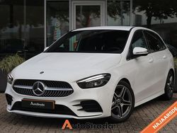 Wit Gebruikt 2022 Mercedes B180 AMG line MPV | € 23.900 (Goede deal)