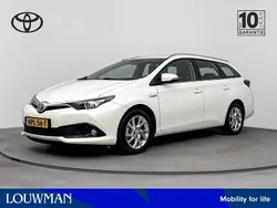 Wit Gebruikt 2016 Toyota Auris Touring Sports Limited Stationwagen | € 17.945 (Eerlijke prijs)