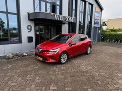 Rood Gebruikt 2020 Renault Clio V Hatchback | € 12.490 (Goede deal)
