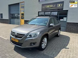 Grijs Gebruikt 2009 VW Tiguan Comfortline SUV | € 4.600 (Eerlijke prijs)