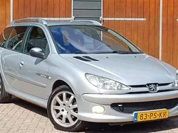Grijs Gebruikt 2004 Peugeot 206 Quiksilver Stationwagen | € 1.450 (Eerlijke prijs)