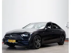 Grijs Gebruikt 2025 Mercedes E300 AMG Line Premium Plus Sedan | € 59.950 (Super prijs)