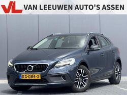 Blauw Gebruikt 2016 Volvo V40 CC Stationwagen | € 13.999 (Eerlijke prijs)