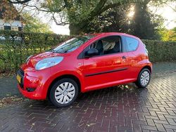 Rood Gebruikt 2010 Citroën C1 Hatchback | € 2.495 (Goede deal)