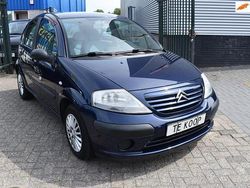 Blauw Gebruikt 2003 Citroën C3 Exclusive Hatchback | € 1.450 (Eerlijke prijs)