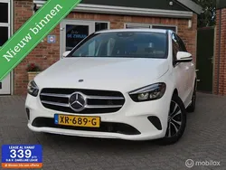 Wit Gebruikt 2019 Mercedes B180 Business MPV | € 20.950 (Super prijs)