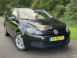 Zwart Gebruikt 2010 VW Golf VI Hatchback | € 4.450 (Eerlijke prijs)