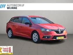 Rood Gebruikt 2019 Renault Mégane GrandTour LIMITED Stationwagen | € 7.900 (Goede deal)