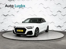 Wit Gebruikt 2024 Audi A1 S-Line Hatchback | € 30.940 (Iets duurder)