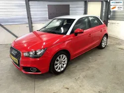 Rood Gebruikt 2013 Audi A1 Sportback Ambition Hatchback | € 9.500 (Goede deal)