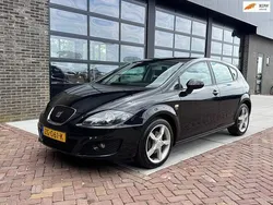 Zwart Gebruikt 2010 Seat Leon Hatchback | € 3.975 (Eerlijke prijs)
