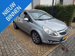 Grijs Gebruikt 2010 Opel Corsa Edition Hatchback | € 1.750 (Super prijs)