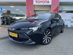 Zwart Gebruikt 2021 Toyota Corolla Hatchback | € 18.995 (Goede deal)