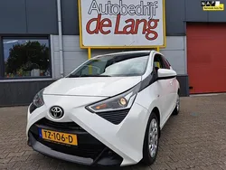 Wit Gebruikt 2018 Toyota Aygo X-play Hatchback | € 7.950 (Goede deal)