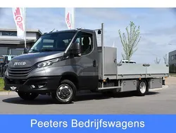 Grijs Gebruikt 2023 Iveco Daily Van | € 40.995 (Duur)