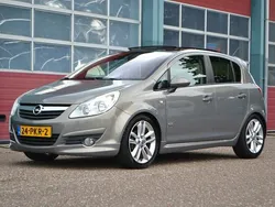 Bruin Gebruikt 2011 Opel Corsa Cosmo Hatchback | € 5.795 (Duur)