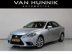 Grijs Gebruikt 2015 Lexus IS300h Sedan | € 19.450 (Eerlijke prijs)