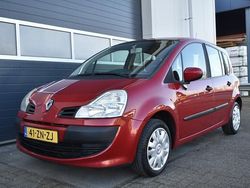 Rood Gebruikt 2008 Renault Grand Modus Expression MPV | € 1.999 (Super prijs)