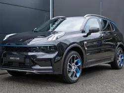 Zwart Gebruikt 2023 Lynk & Co 01 SUV | € 29.300 (Eerlijke prijs)