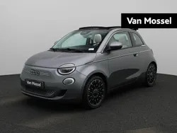 Grijs Gebruikt 2023 Fiat 500e La Prima Cabriolet | € 25.900 (Eerlijke prijs)