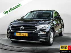 Zwart Gebruikt 2020 VW T-Roc Business SUV | € 19.400 (Eerlijke prijs)