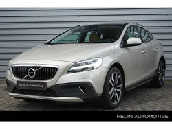 Gebruikt 2016 Volvo V40 CC Summum Stationwagen | € 19.995 (Duur)