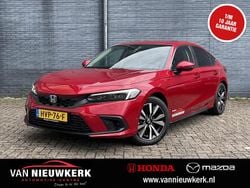 Rood Gebruikt 2025 Honda Civic Elegance Hatchback | € 34.900 (Eerlijke prijs)
