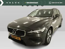 Grijs Gebruikt 2021 Volvo V60 Momentum Stationwagen | € 28.499 (Super prijs)
