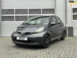 Grijs Gebruikt 2008 Toyota Aygo Hatchback | € 3.450 (Eerlijke prijs)