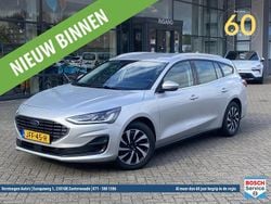 Grijs Gebruikt 2023 Ford Focus Titanium Stationwagen | € 21.950 (Eerlijke prijs)