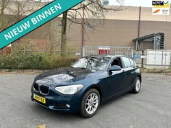 Blauw, metallic lak Gebruikt 2013 BMW 120 Executive Hatchback | € 5.999 (Eerlijke prijs)