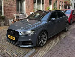 Grijs Gebruikt 2017 Audi A3 S-Line Hatchback | € 21.500 (Eerlijke prijs)