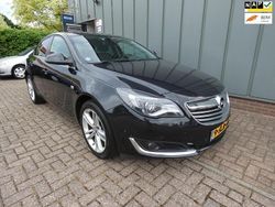 Zwart (metallic) Gebruikt 2013 Opel Insignia Edition Stationwagen | € 2.750