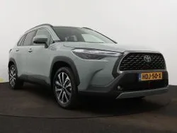 Groen Gebruikt 2025 Toyota Corolla Executive SUV | € 46.950