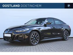 Zwart Gebruikt 2024 BMW i4 Comfort Edition Sedan | € 48.950 (Eerlijke prijs)