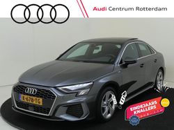 Grijs Gebruikt 2021 Audi A3 Basis Sedan | € 29.450 (Iets duurder)