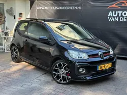 Zwart Gebruikt 2019 VW up! Beats Hatchback | € 15.450 (Eerlijke prijs)