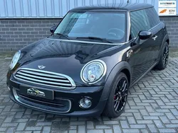 Zwart Gebruikt 2013 Mini ONE Hatchback | € 5.349 (Goede deal)