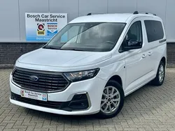 Wit Gebruikt 2023 Ford Tourneo MPV | € 29.949