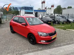 Rood Gebruikt 2017 Skoda Fabia Hatchback | € 5.290 (Eerlijke prijs)